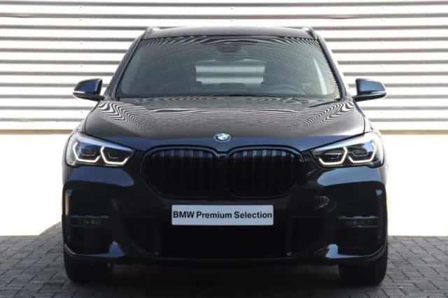 BMW X1 (2022) thumbnail 3