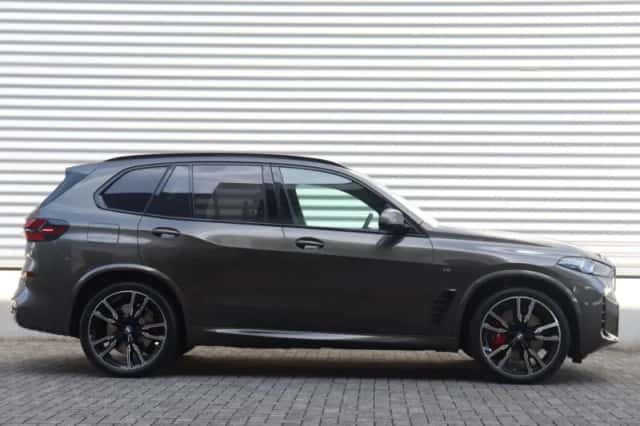 BMW X5 (2026) thumbnail 5