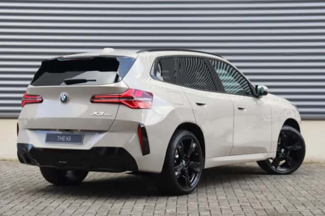 BMW X3 (2026) thumbnail 2
