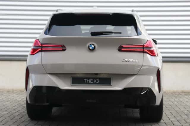 BMW X3 (2026) thumbnail 4