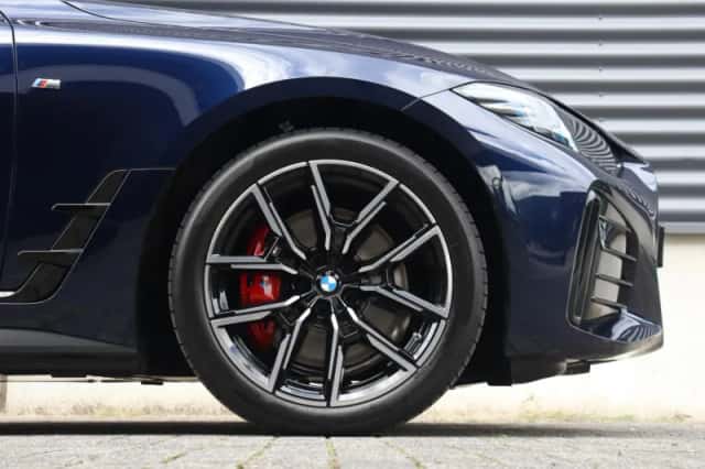 BMW i4 (2026) thumbnail 6