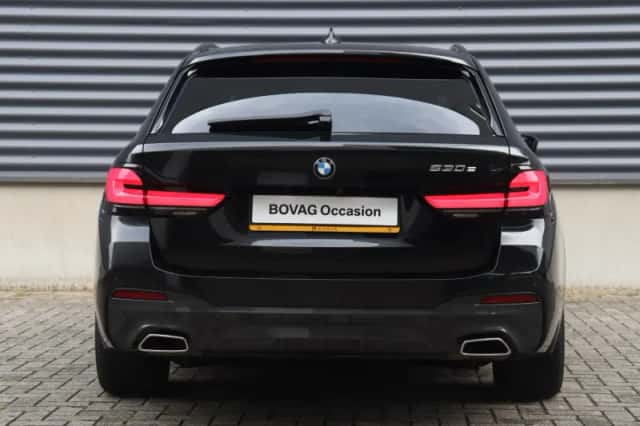 BMW 5-Serie (2021) thumbnail 1