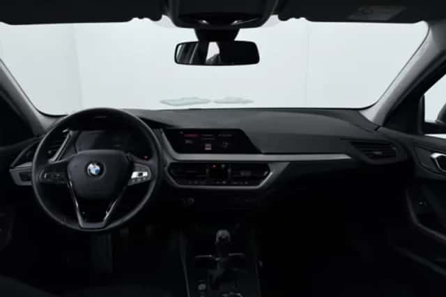 BMW 1-Serie (2022) thumbnail 4