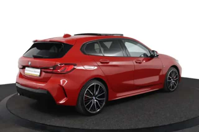BMW 1-Serie (2023) thumbnail 4