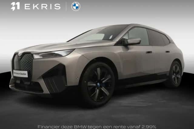 BMW iX (2026) thumbnail 1