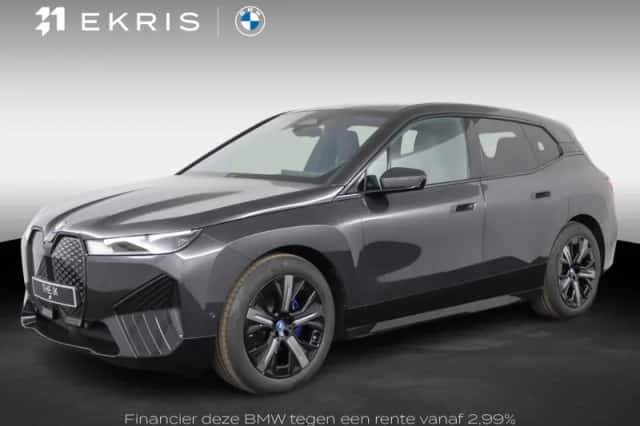 BMW iX (2026) thumbnail 1