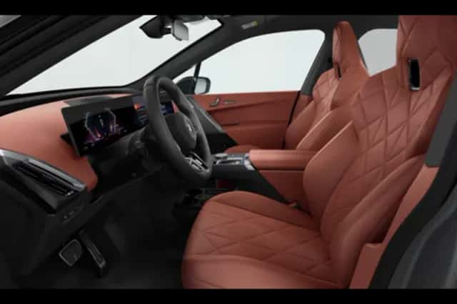 BMW iX (2026) thumbnail 4