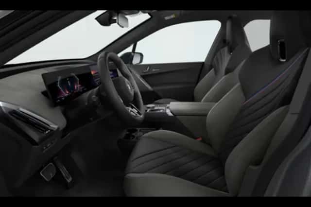 BMW iX (2026) thumbnail 4
