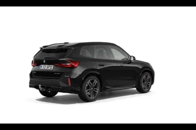 BMW iX1 (2026) thumbnail 2