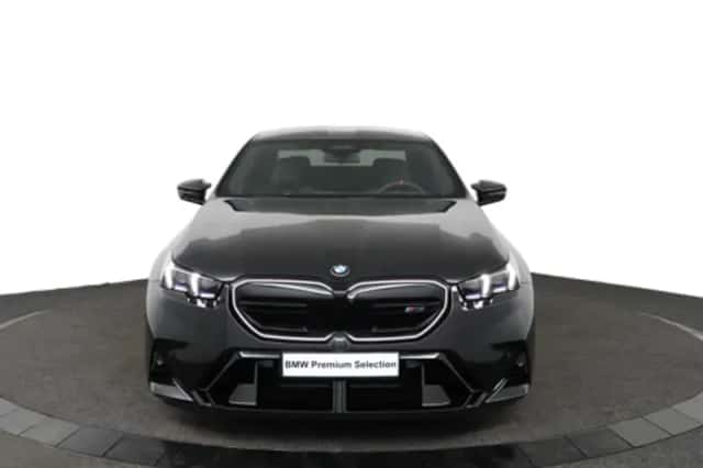 BMW 5-Serie (2025) thumbnail 2