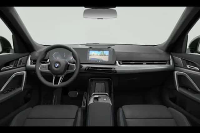BMW X1 (2026) thumbnail 3