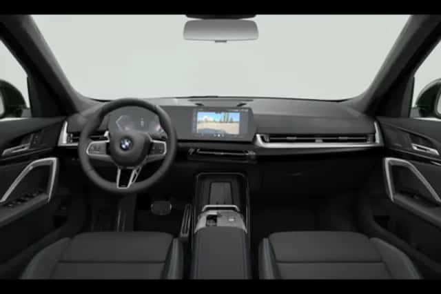 BMW X1 (2026) thumbnail 3