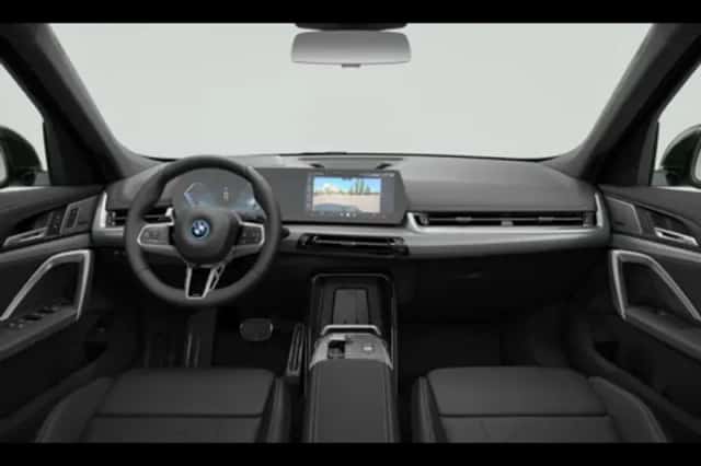 BMW X1 (2026) thumbnail 3