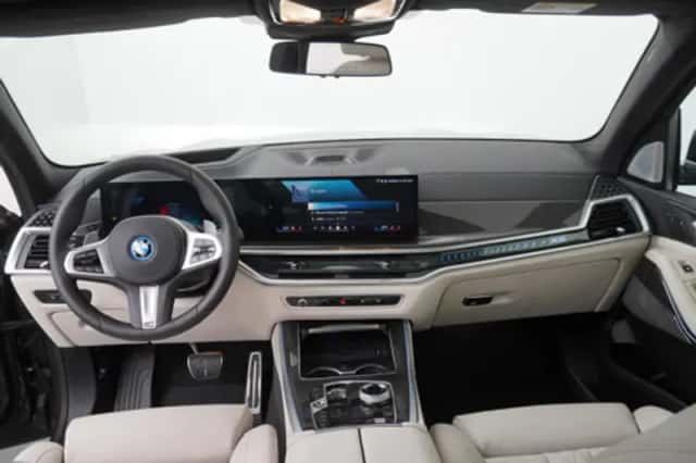 BMW X5 (2025) thumbnail 5