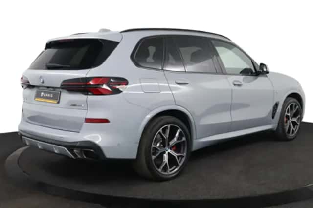BMW X5 (2025) thumbnail 4