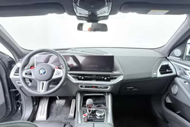 BMW XM PHEV Label (2026) thumbnail 5