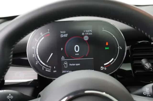 MINI 3-deurs Cooper (2023) thumbnail 3
