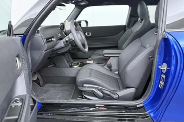 MINI 3-deurs Cooper C (2026) thumbnail 4