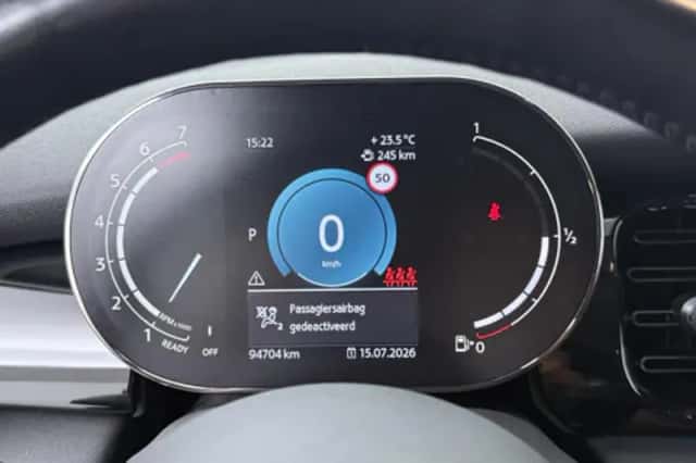 MINI 5-deurs Cooper (2022) thumbnail 3
