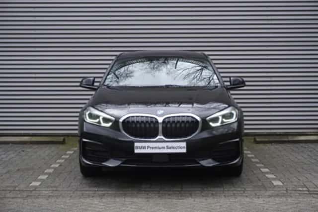 BMW 1-Serie (2023) thumbnail 3