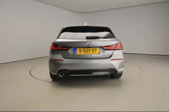 BMW 1-Serie (2023) thumbnail 3