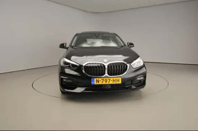 BMW 1-Serie (2021) thumbnail 5