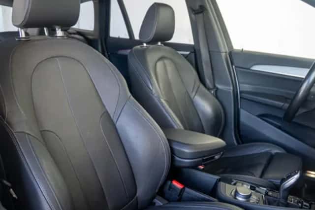 BMW X1 (2019) thumbnail 4