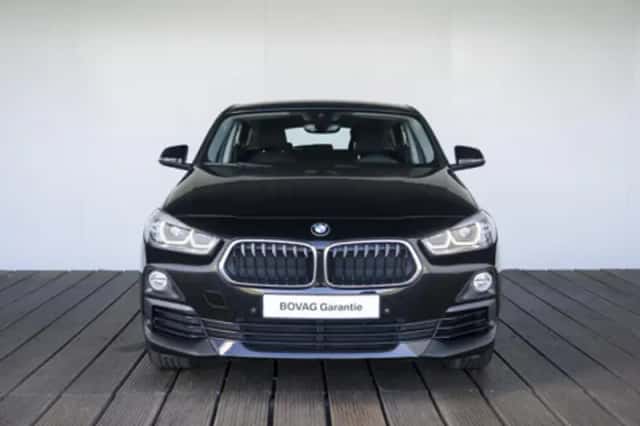 BMW X2 (2018) thumbnail 6