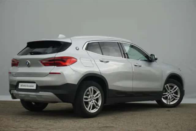 BMW X2 (2019) thumbnail 3
