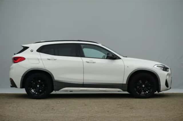 BMW X2 (2018) thumbnail 5