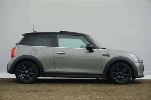 MINI 3 Deurs Cooper (2022) thumbnail 4