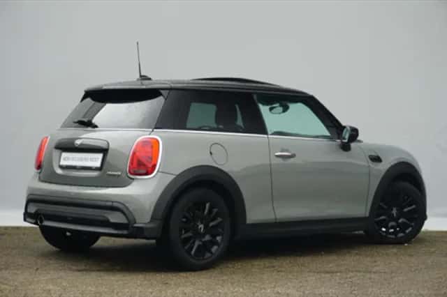 MINI 3-deurs Cooper (2022) thumbnail 2