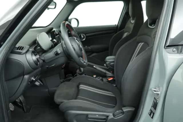 MINI 5 Deurs Cooper (2020) thumbnail 4