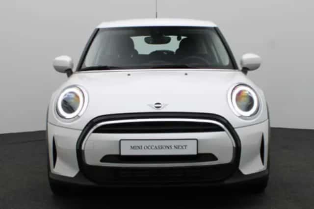 MINI 5-deurs Cooper (2024) thumbnail 3