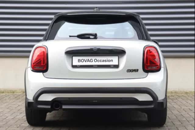 MINI 5-deurs Cooper (2022) thumbnail 4