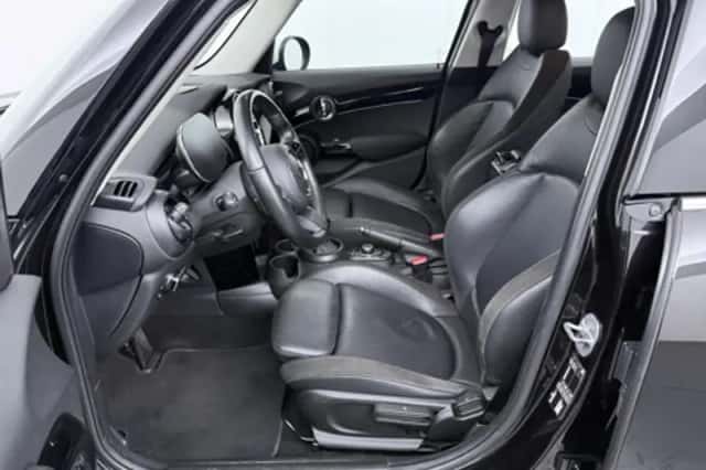 MINI 5 Deurs Cooper (2022) thumbnail 4