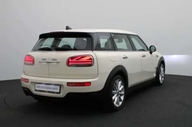 MINI Clubman (2022) thumbnail 2