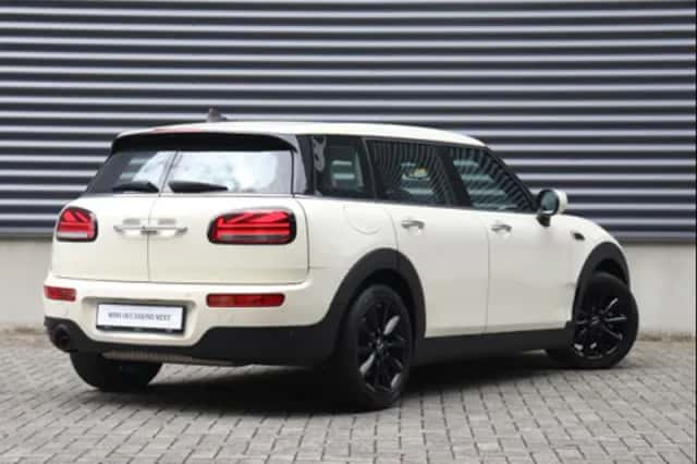 MINI Clubman (2022) thumbnail 2