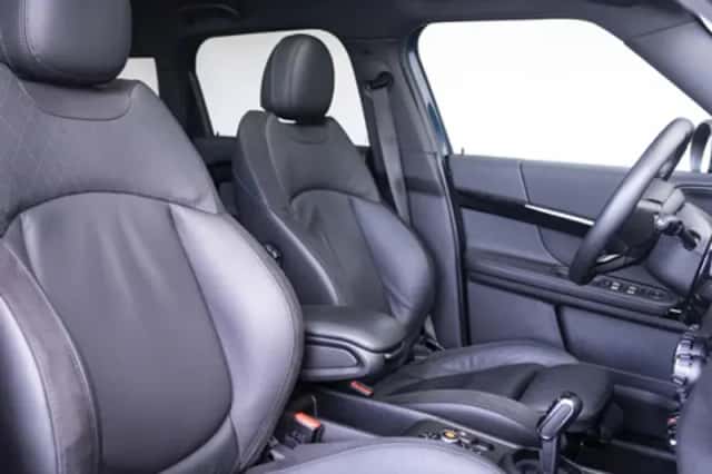 MINI Countryman (2021) thumbnail 3