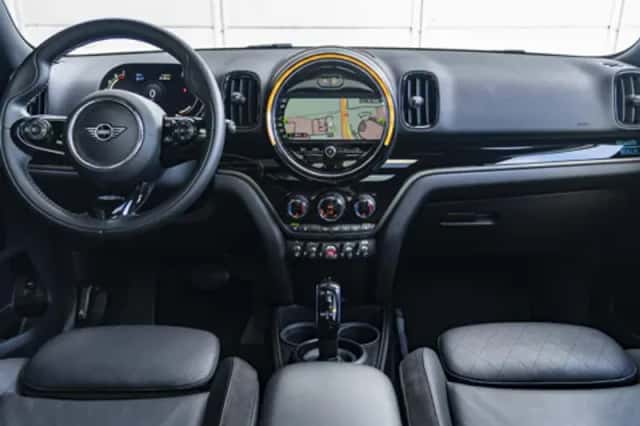 MINI Countryman (2021) thumbnail 4