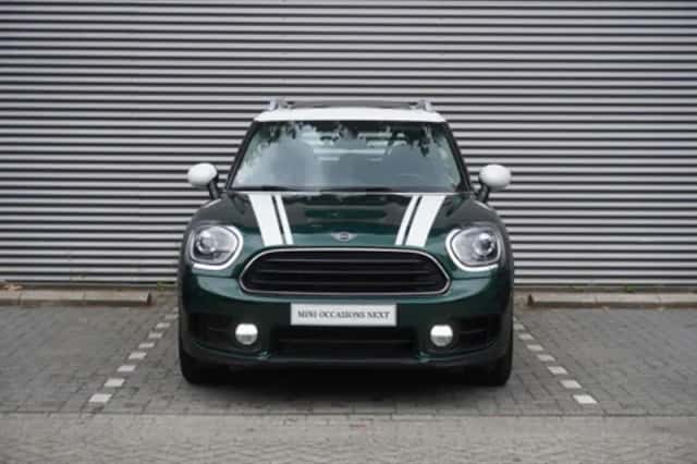MINI Countryman (2018) thumbnail 3