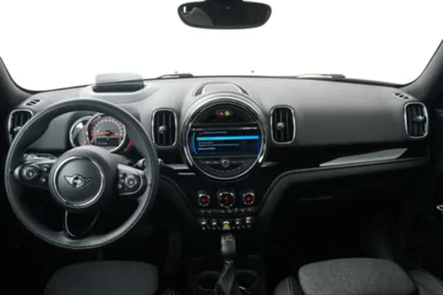 MINI Countryman (2019) thumbnail 5