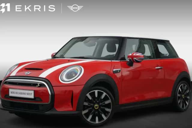 MINI Electric (2022) thumbnail 1