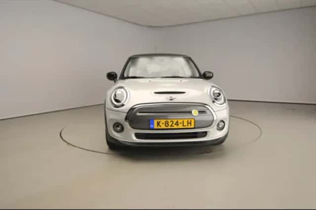MINI Electric (2021) thumbnail 5