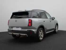 MINI Countryman (2025) thumbnail 2