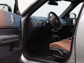 MINI Countryman (2025) thumbnail 18