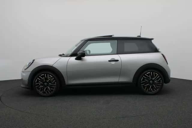 MINI 3-Deurs (2025) thumbnail 4