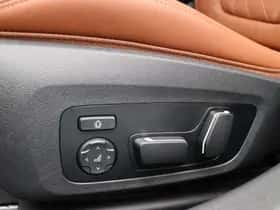 BMW i4 (2026) thumbnail 25