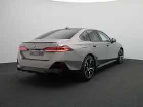 BMW i5 (2026) thumbnail 2