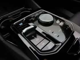 BMW i5 (2026) thumbnail 13